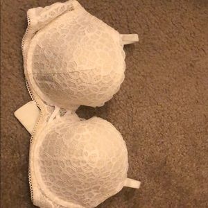 White lacy Victoria’s Secret Demi bra